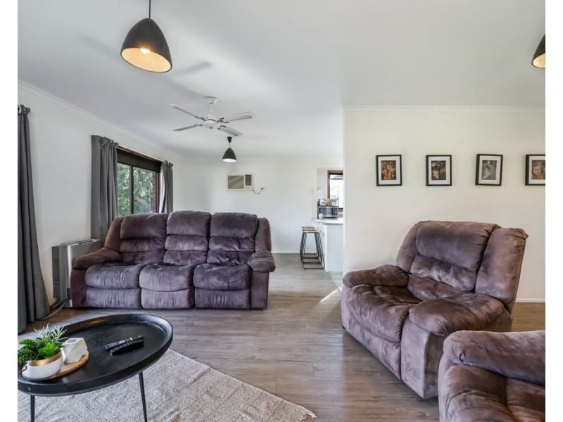 49 Red Rocks Road, Cowes VIC 3922