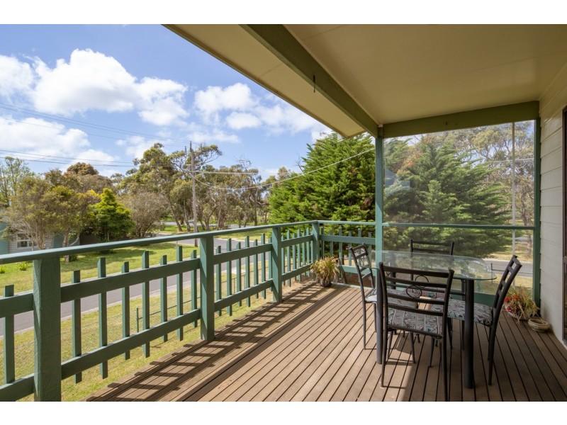 3 Ventnor Road, Cowes VIC 3922