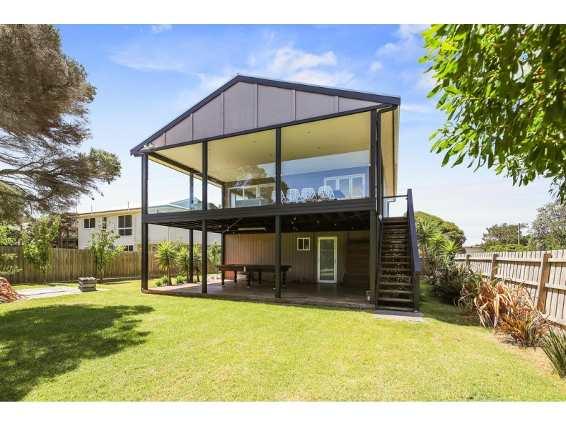 5 Fern Avenue, Surf Beach VIC 3922