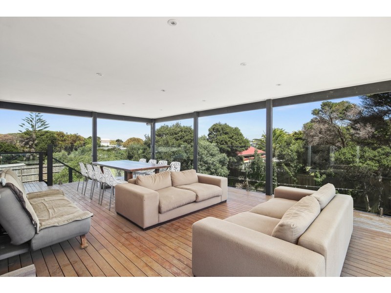 5 Fern Avenue, Surf Beach VIC 3922