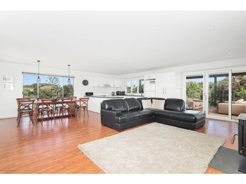 5 Fern Avenue, Surf Beach VIC 3922