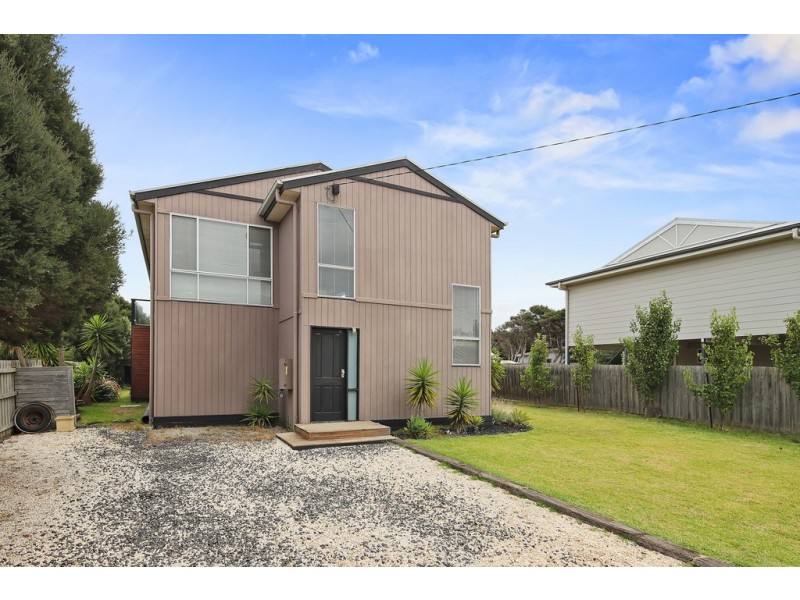 5 Fern Avenue, Surf Beach VIC 3922