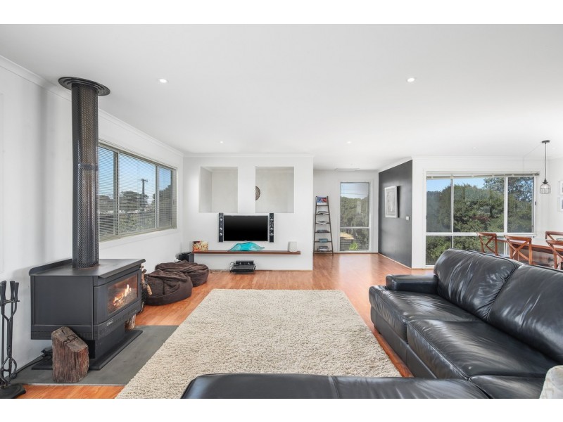 5 Fern Avenue, Surf Beach VIC 3922