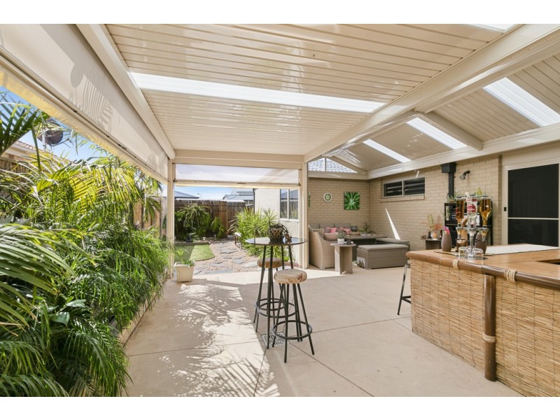 4 Waldorf Road, Cowes VIC 3922