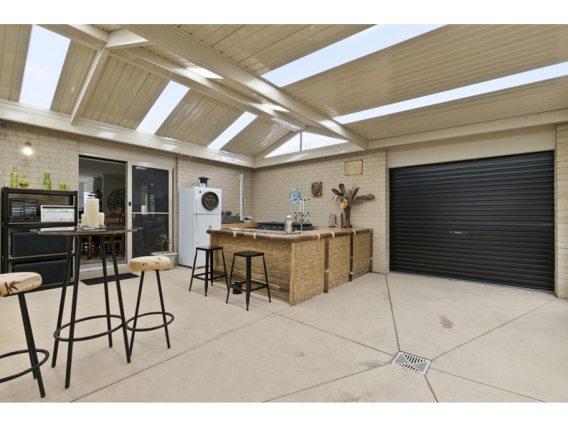 4 Waldorf Road, Cowes VIC 3922