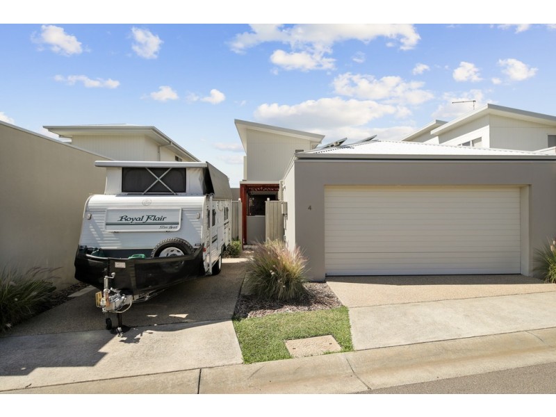 4 Lobelia Lane, Cowes VIC 3922