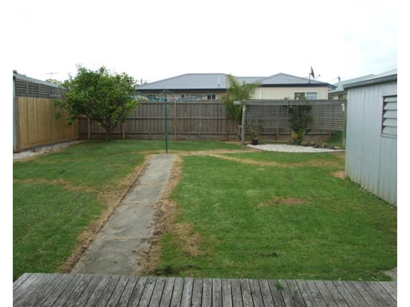 2 Albany Road, Cowes VIC 3922