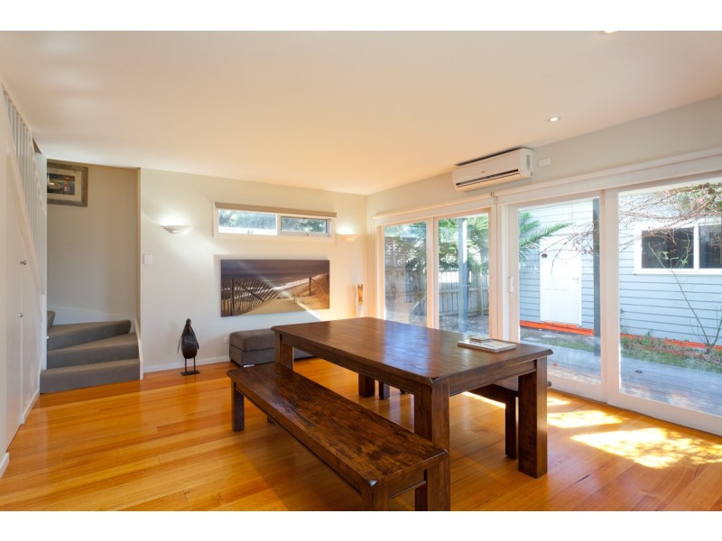 2 Barry Street, Sunderland Bay VIC 3922