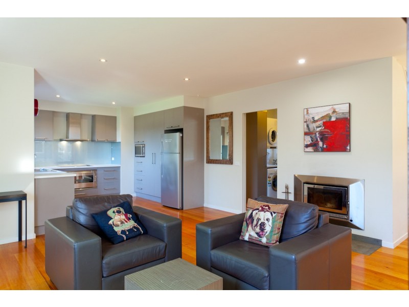 2 Barry Street, Sunderland Bay VIC 3922