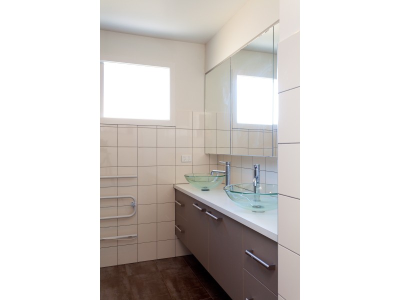 2 Barry Street, Sunderland Bay VIC 3922