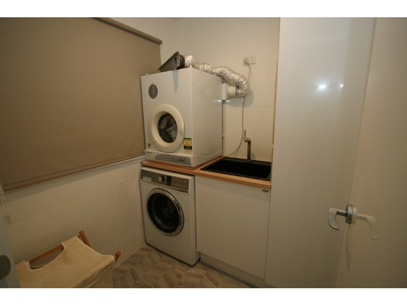 21 Justice Road, Cowes VIC 3922