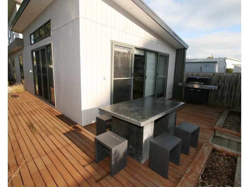 12 Panorama Ave, Sunset Strip VIC 3922