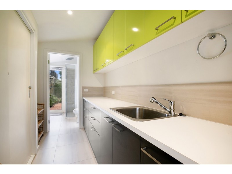 6 Rose Avenue, Cowes VIC 3922