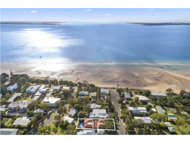 6 Rose Avenue, Cowes VIC 3922