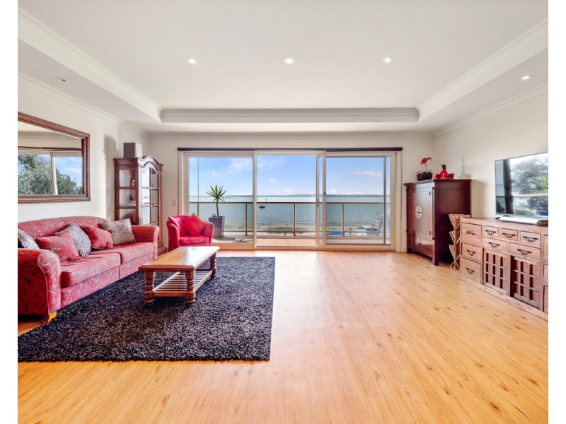 5/9 Beach Road, Rhyll VIC 3923