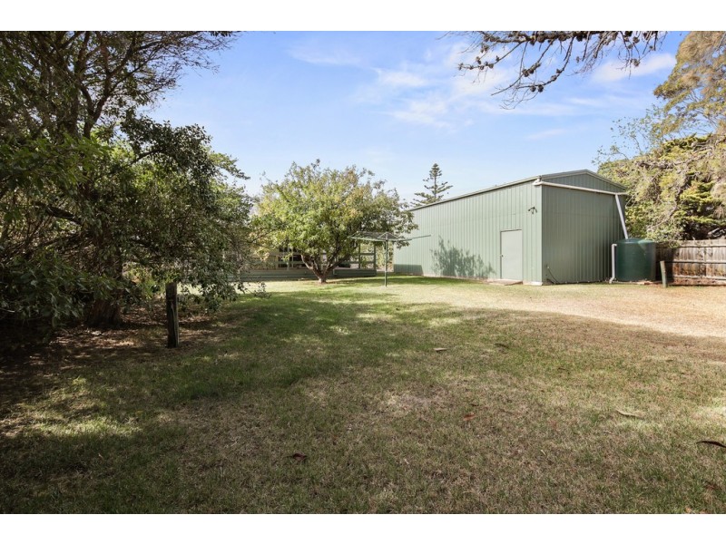 22 Grandview Grove, Cowes VIC 3922