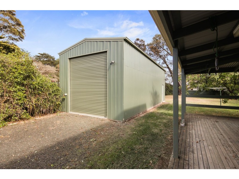 22 Grandview Grove, Cowes VIC 3922
