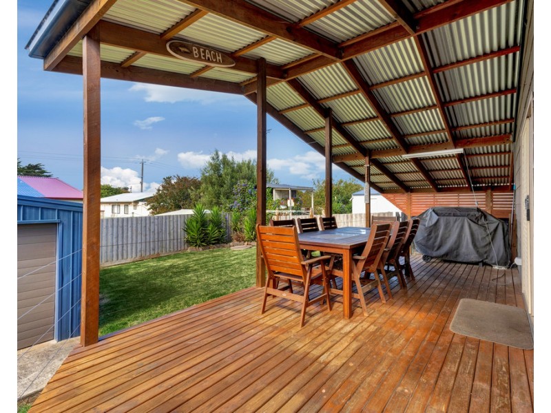 16 Happy Valley Drive, Sunset Strip VIC 3922