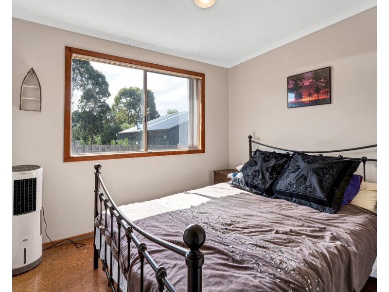 16 Happy Valley Drive, Sunset Strip VIC 3922