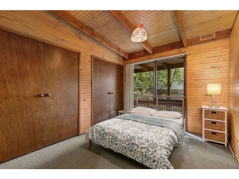 67 Hobsons Parade, Cowes VIC 3922