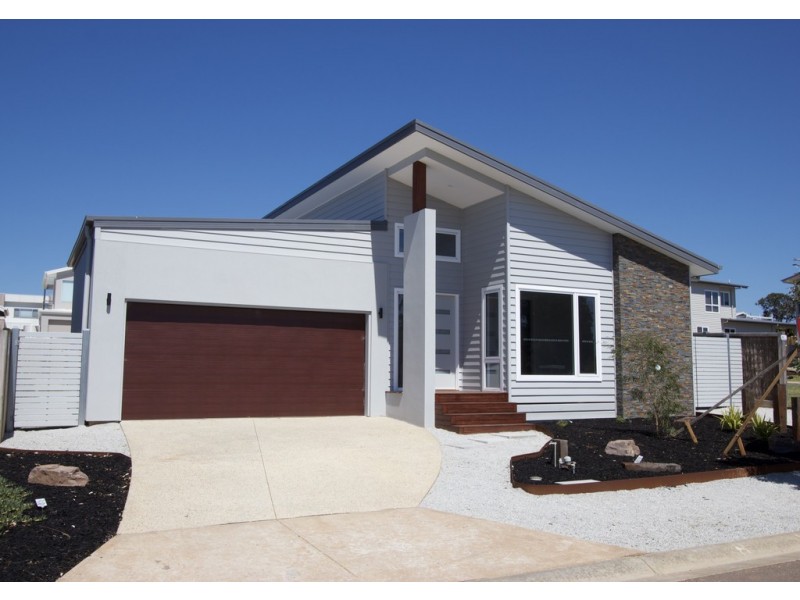 2 Bunya Dve, Cape Woolamai VIC 3925