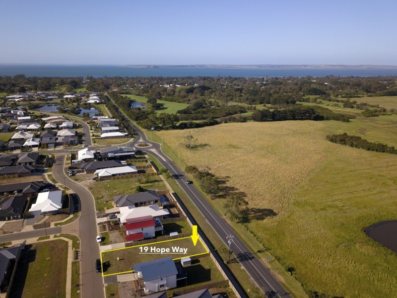 19 Hope Way, Cowes VIC 3922