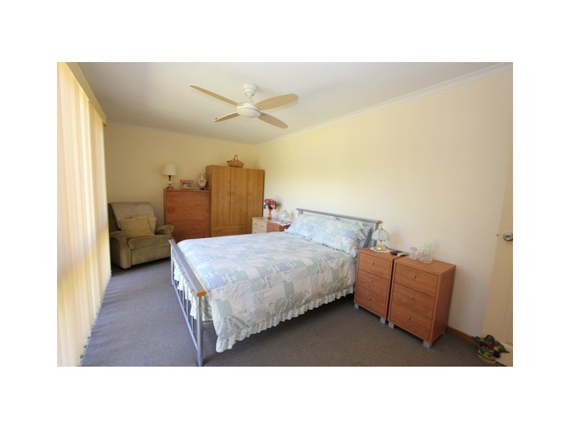 33 Phillip Island Road, Newhaven VIC 3925