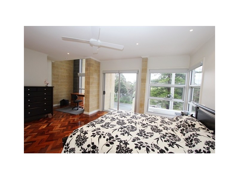 2/12 Steele Street, Cowes VIC 3922