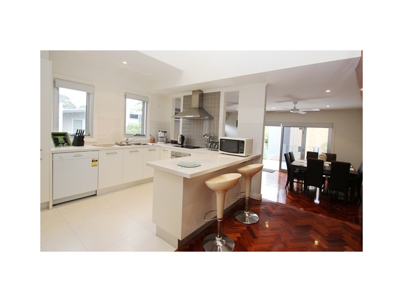 2/12 Steele Street, Cowes VIC 3922