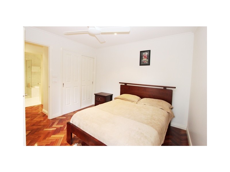 2/12 Steele Street, Cowes VIC 3922