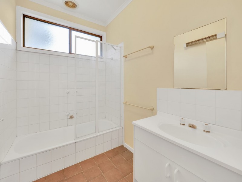 19 Page Avenue, Surf Beach VIC 3922