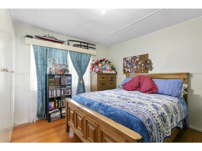 11 Phillip Island Road, Sunderland Bay VIC 3922