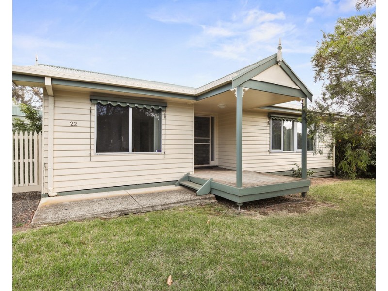 22 Grandview Gve, Cowes VIC 3922