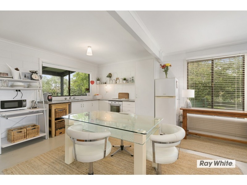 2 Hallway Drive, Wimbledon Heights VIC 3922