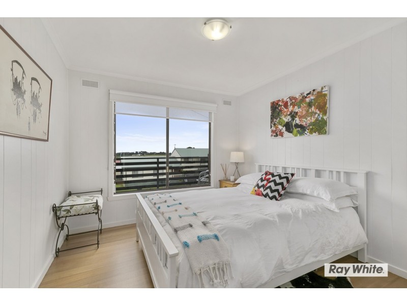 2 Hallway Drive, Wimbledon Heights VIC 3922