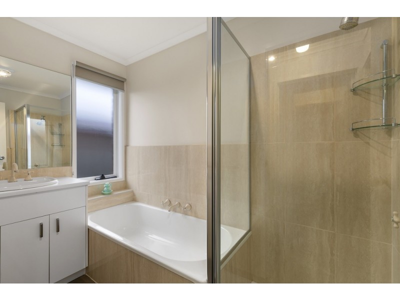 38 Dafydd Street, Cowes VIC 3922