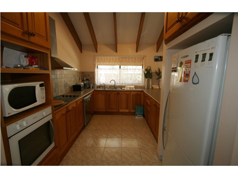 13 Bayliss Court, Cowes VIC 3922