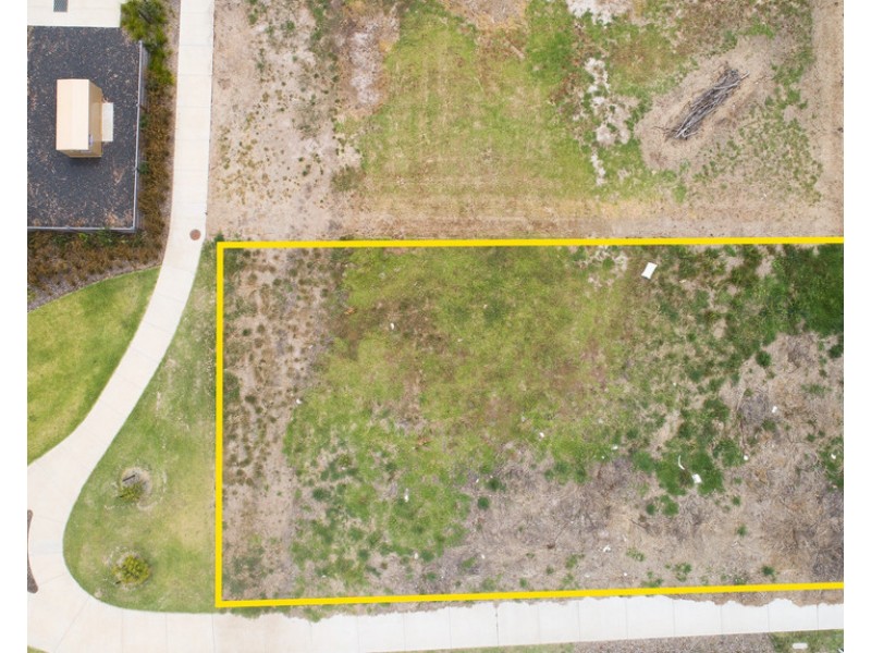 2 Bronzewing Drive, Cowes VIC 3922