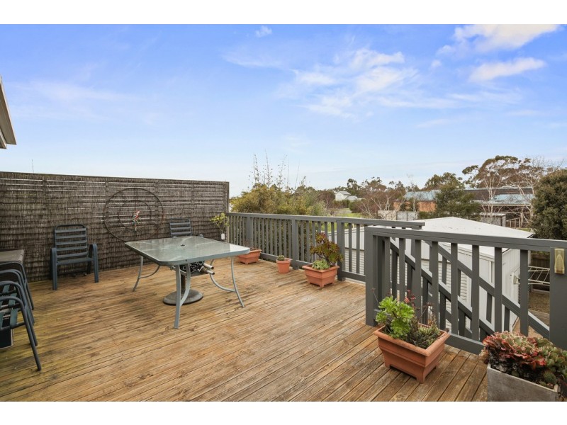 5 Hakea Court, Cowes VIC 3922