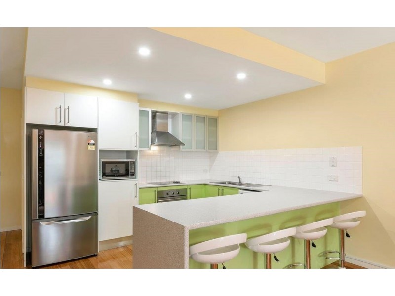 2/16 Beach Road, Rhyll VIC 3923