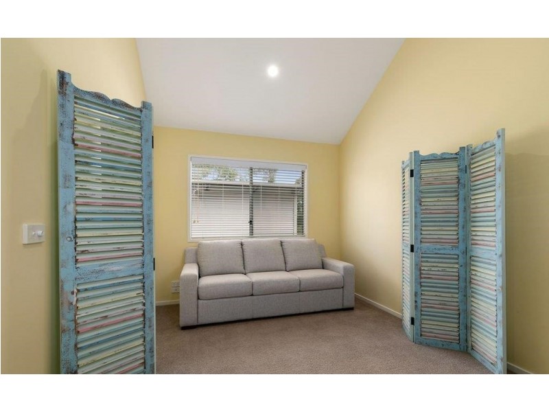 2/16 Beach Road, Rhyll VIC 3923