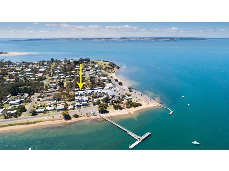 2/16 Beach Road, Rhyll VIC 3923