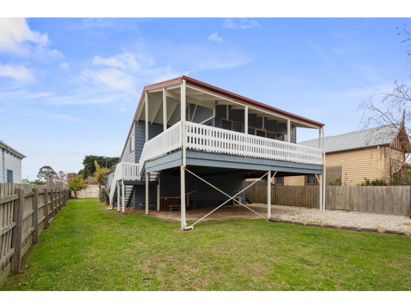 5 Carapooka Way, Cowes VIC 3922