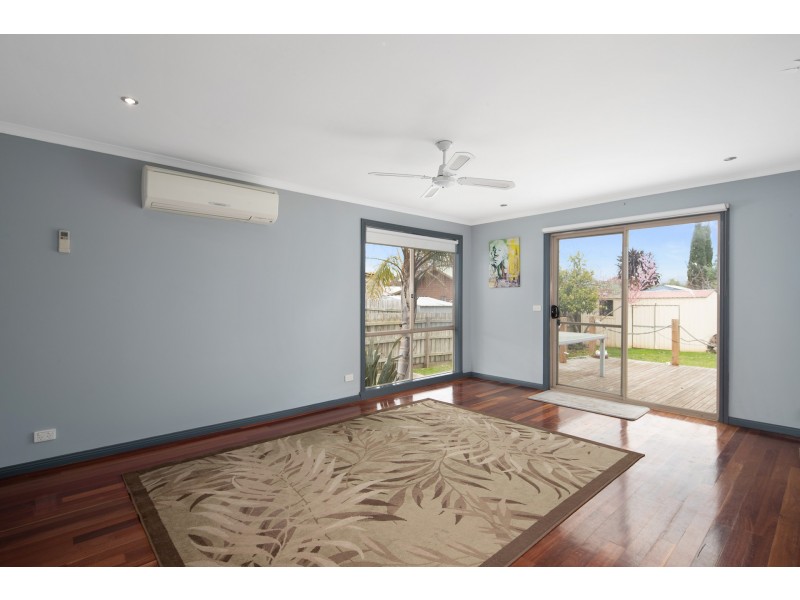 5 Carapooka Way, Cowes VIC 3922