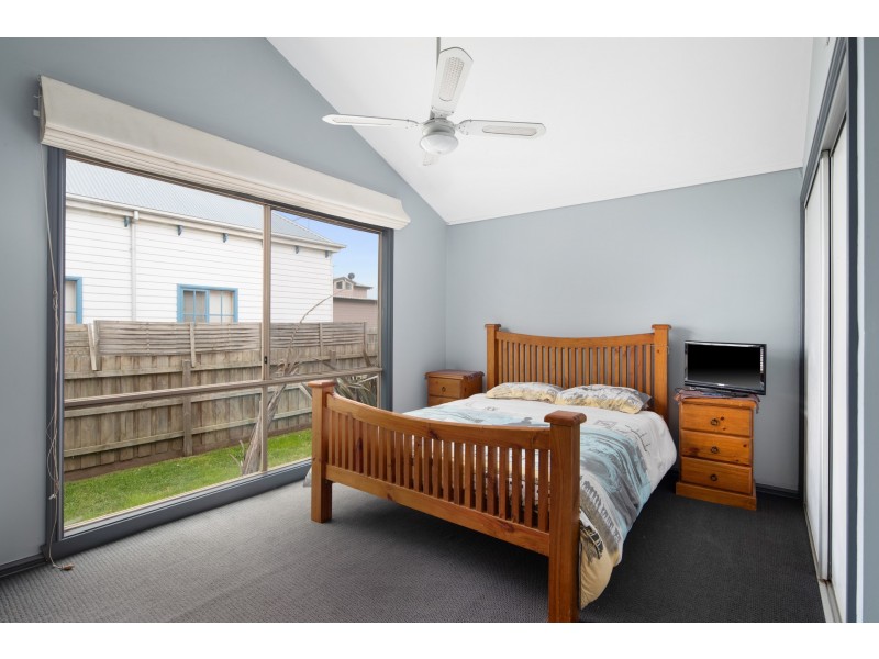 5 Carapooka Way, Cowes VIC 3922