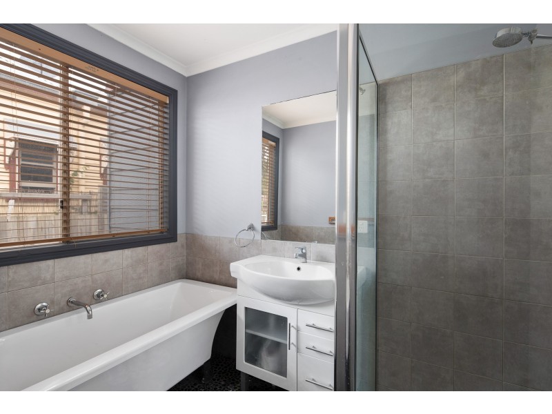 5 Carapooka Way, Cowes VIC 3922
