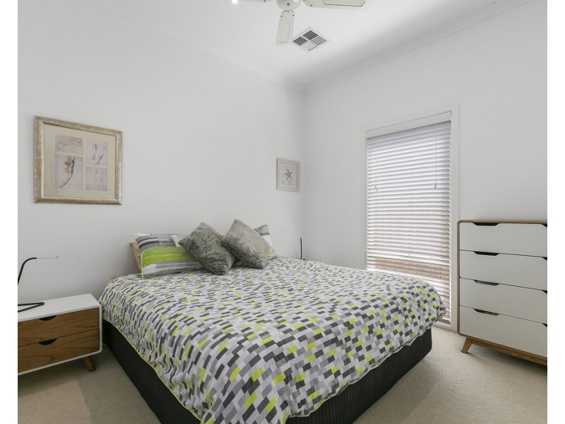 14 Gordon Street, Cowes VIC 3922