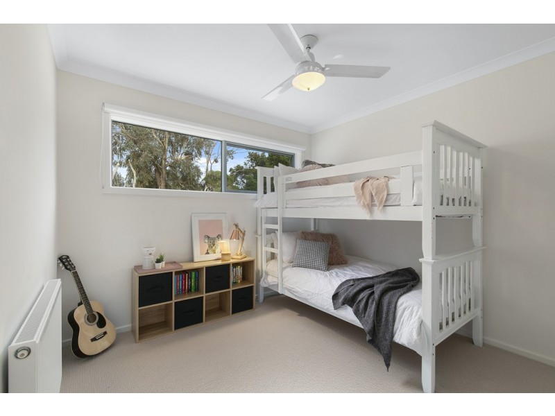 1 Pardalote Place, Cowes VIC 3922