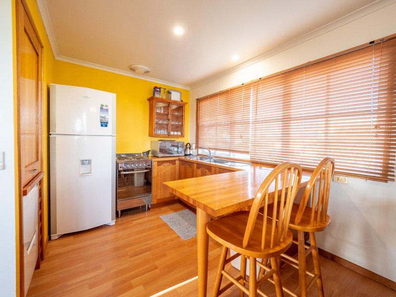 2 Seaview Cres, Surf Beach VIC 3922