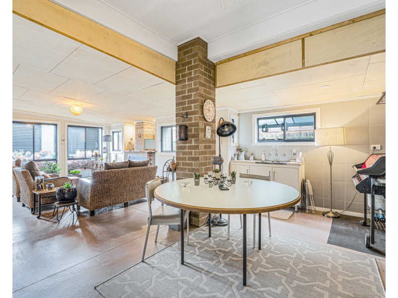 4 Amanda Close, Cowes VIC 3922